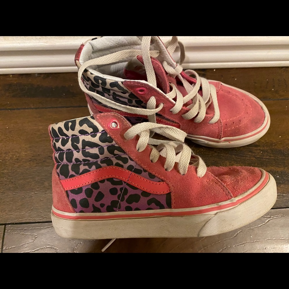 Girls pink leopard print Vans size 1